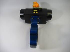Keystone 221-952-024-79u-002 Pneumatic Actuator With 4 Inch Butterfly Valve Used