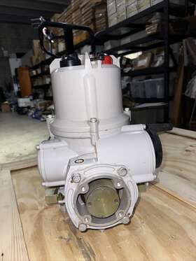 Iqt500 Rotork Controls Electric Valve Actuator New Surplus