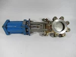 Trueline PAHE9NX3C-5 Valve Actuator C/w Knife Size 4" 150PSI Used. Fixed Price $291.99.